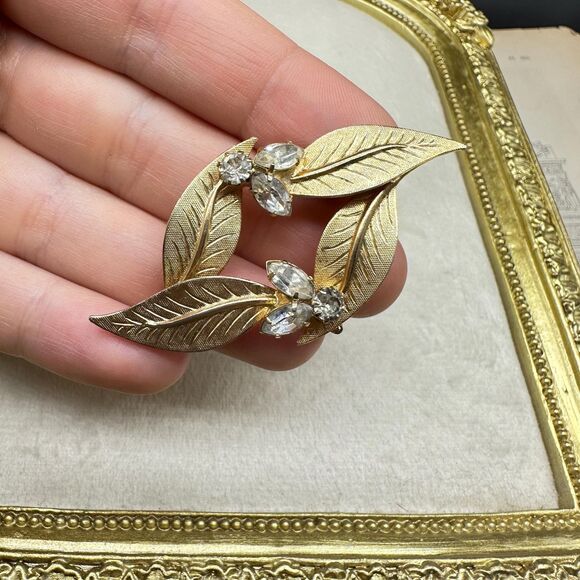 Layered Leaves Brooch Wreath Brooch Gold Leaf Brooch - Picture 6 of 12